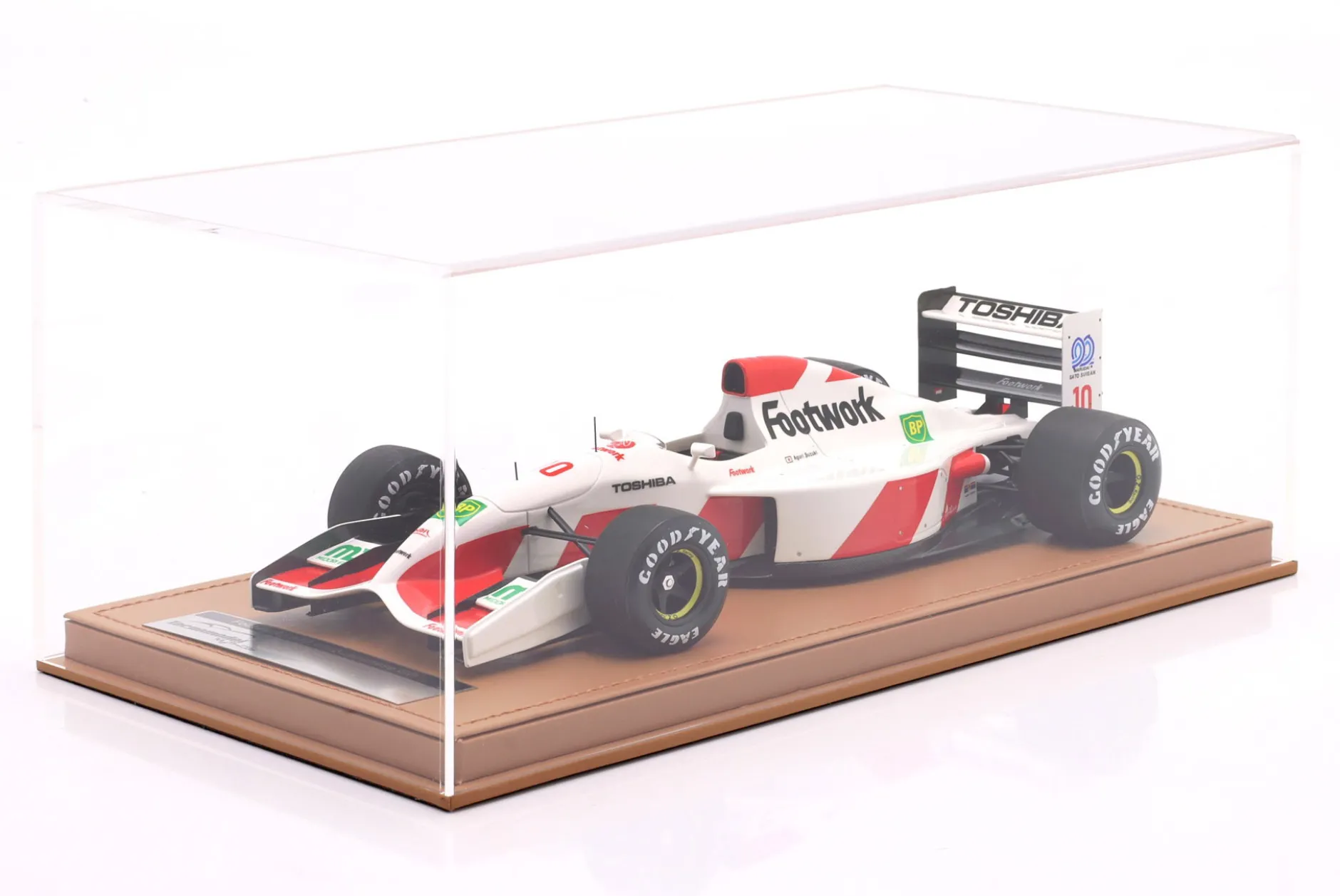 Aguri Suzuki Footwork FA13 #10 Japan GP Formel 1 1992 1:18 Tecnomodel
