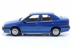 Alfa Romeo 155 Baujahr 1996 nordblau metallic 1:18 Triple9