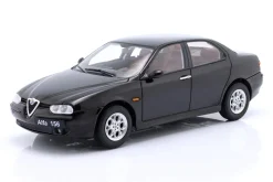 Alfa Romeo 156 Baujahr 1998 schwarz 1:18 Triple9