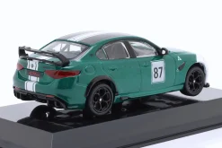 Alfa Romeo Giulia GTAm #87 Hommage Nürburgring 1973 grün metallic 1:43 Bburago