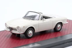 Alfa Romeo Giulia GT Spider Prototipo Baujahr 1963 weiß 1:43 Matrix