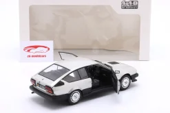 Alfa Romeo GTV6 Baujahr 1984 silber 1:18 Solido