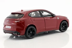 Alfa Romeo Stelvio Baujahr 2017 rot 1:24 Bburago