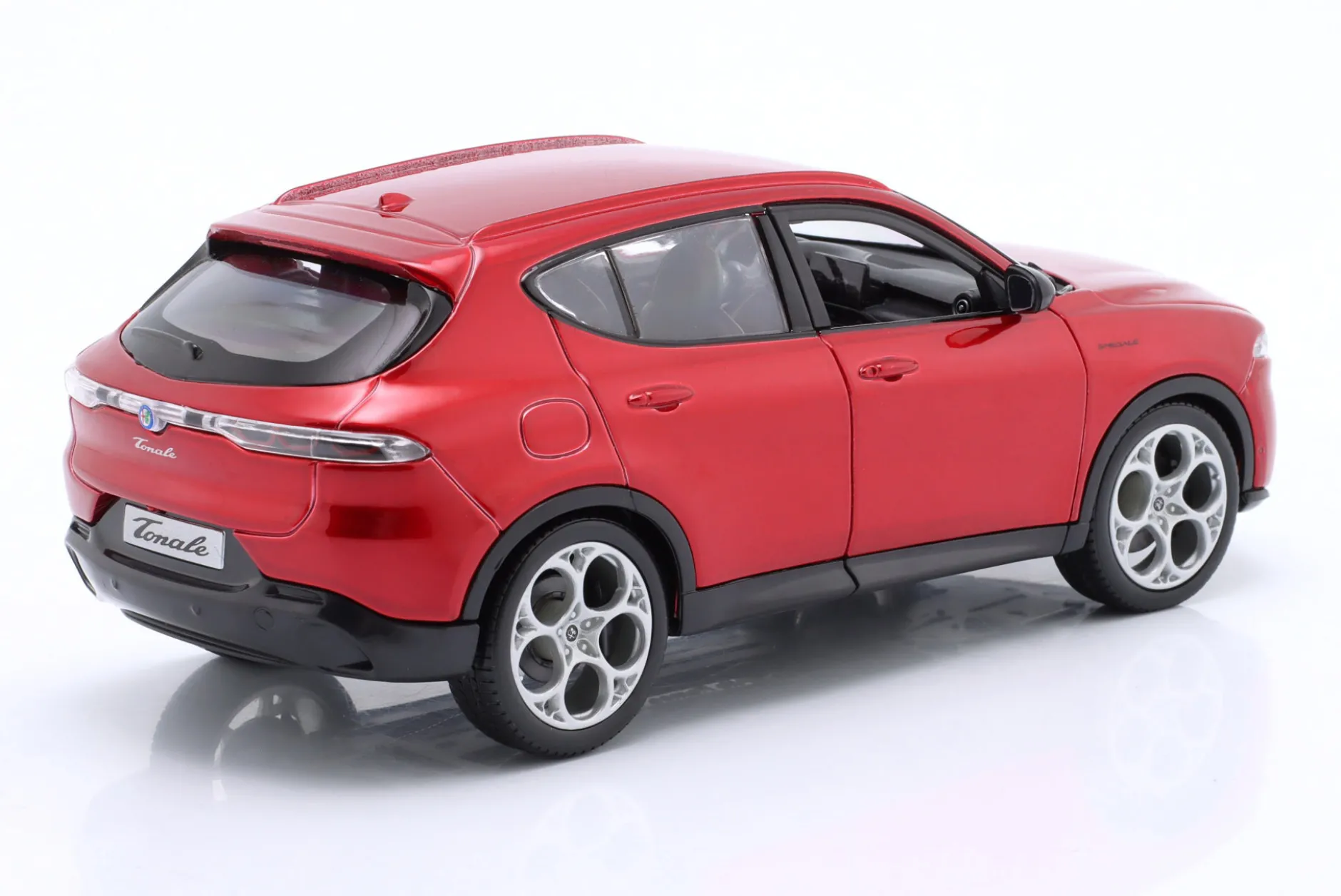 Alfa Romeo Tonale SUV Baujahr 2022 rot 1:24 Bburago