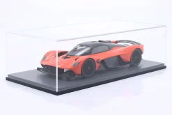 Aston Martin Valkyrie Baujahr 2021 cosmos orange 1:18 Schuco