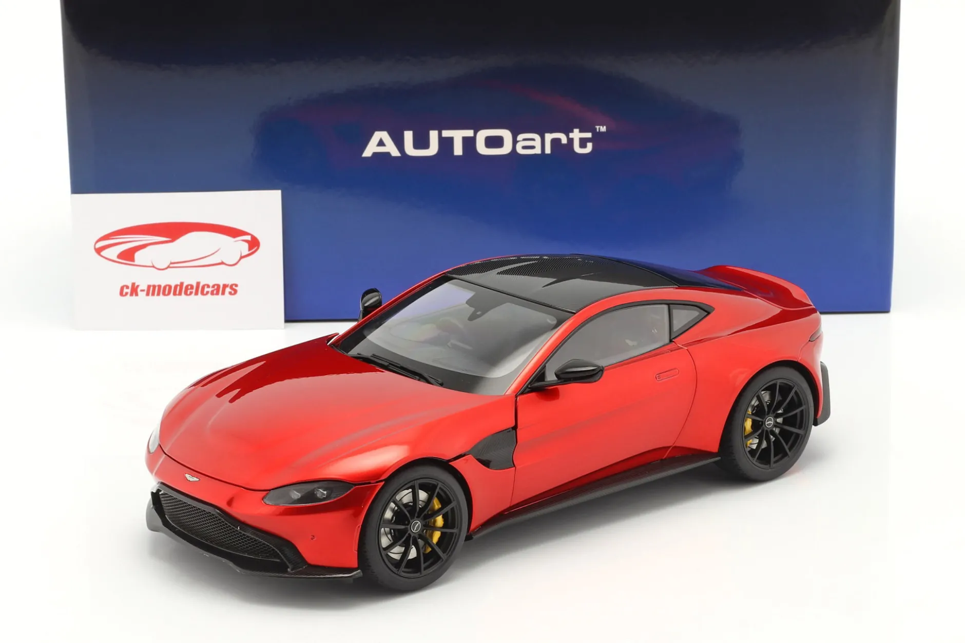 Aston Martin Vantage Baujahr 2019 hyper rot 1:18 AUTOart