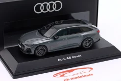 Audi A6 Avant Daytona grau 1:43 Norev