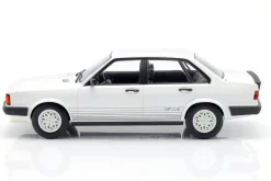 Audi 80 GTE (B2) Baujahr 1978 weiß 1:18 ModelCar Group