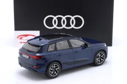 Audi Q6 e-tron (GF) SUV Baujahr 2024 ascariblau 1:18 Spark