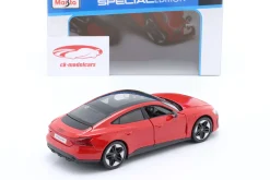 Audi RS e-tron GT Baujahr 2022 tango rot 1:24 Maisto