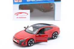 Audi RS e-tron GT Baujahr 2022 tango rot 1:24 Maisto