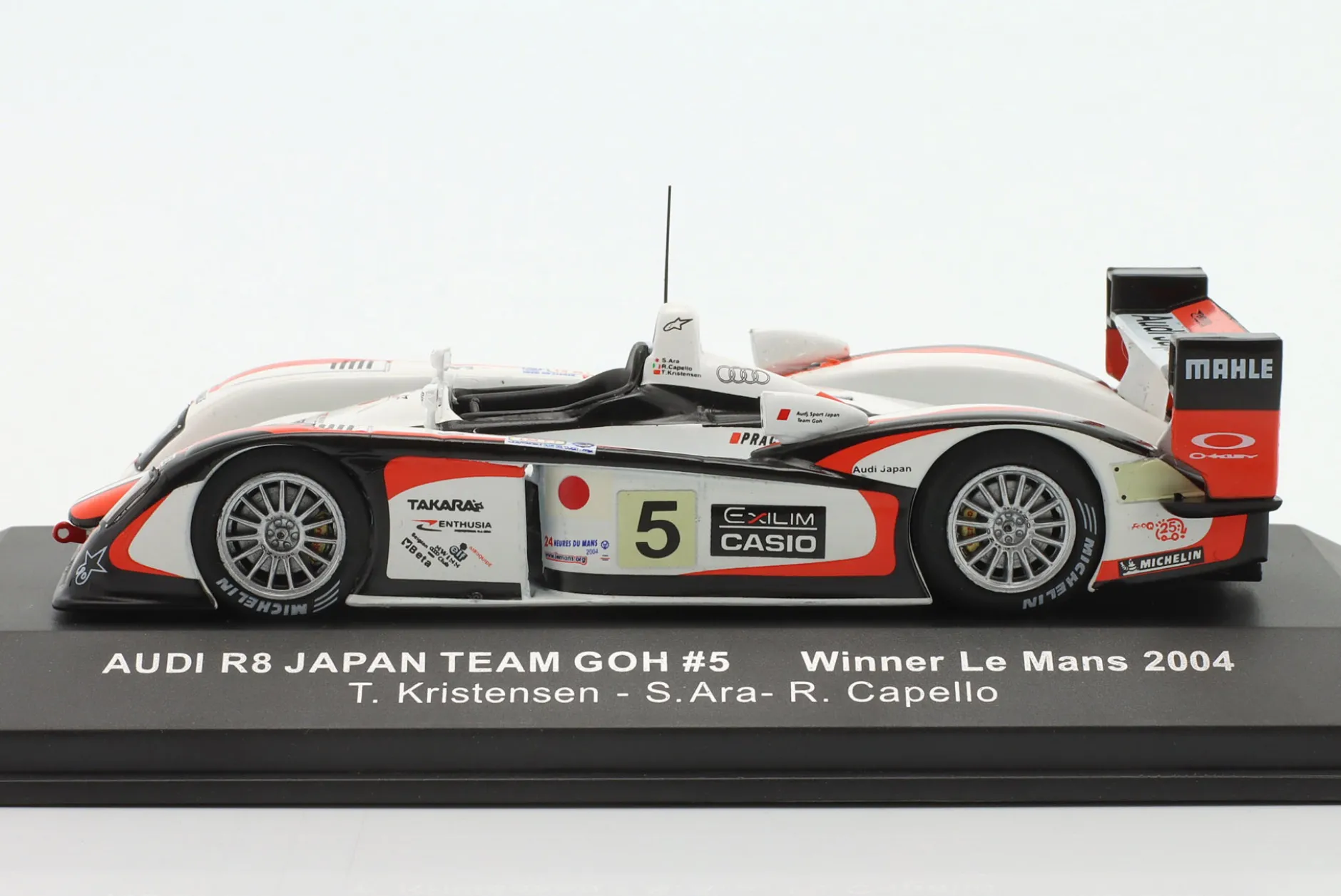 Audi R8 #5 Sieger 24h LeMans 2004 Kristensen, Ara, Capello 1:43 Ixo