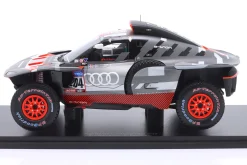 Audi RS Q e-tron E2 #204 Rallye Dakar 2023 Peterhansel, Boulanger 1:18 Spark