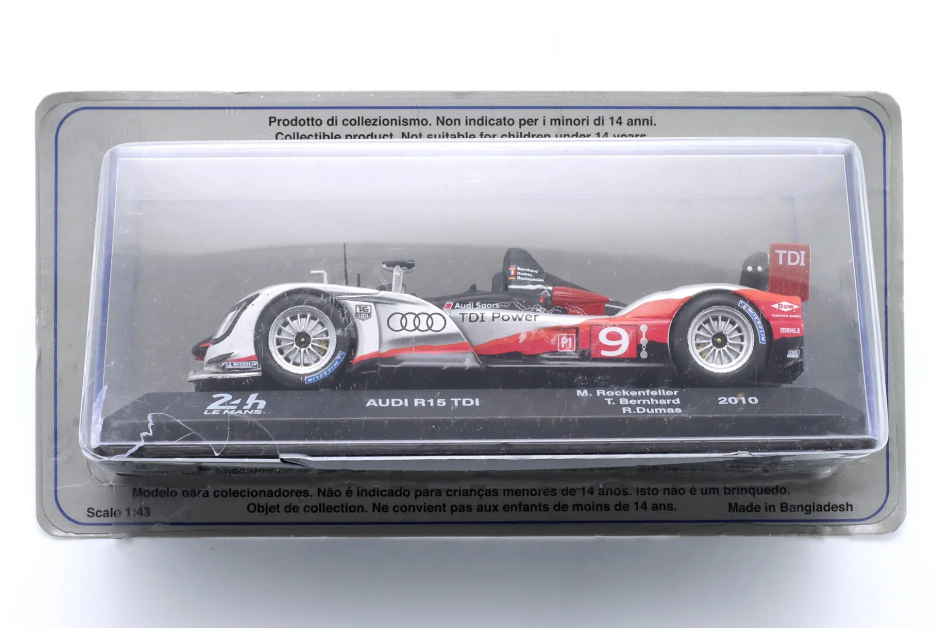 Audi R15 TDI #9 Sieger 24h LeMans 2010 Rockenfeller, Bernhard, Dumas 1:43 Altaya