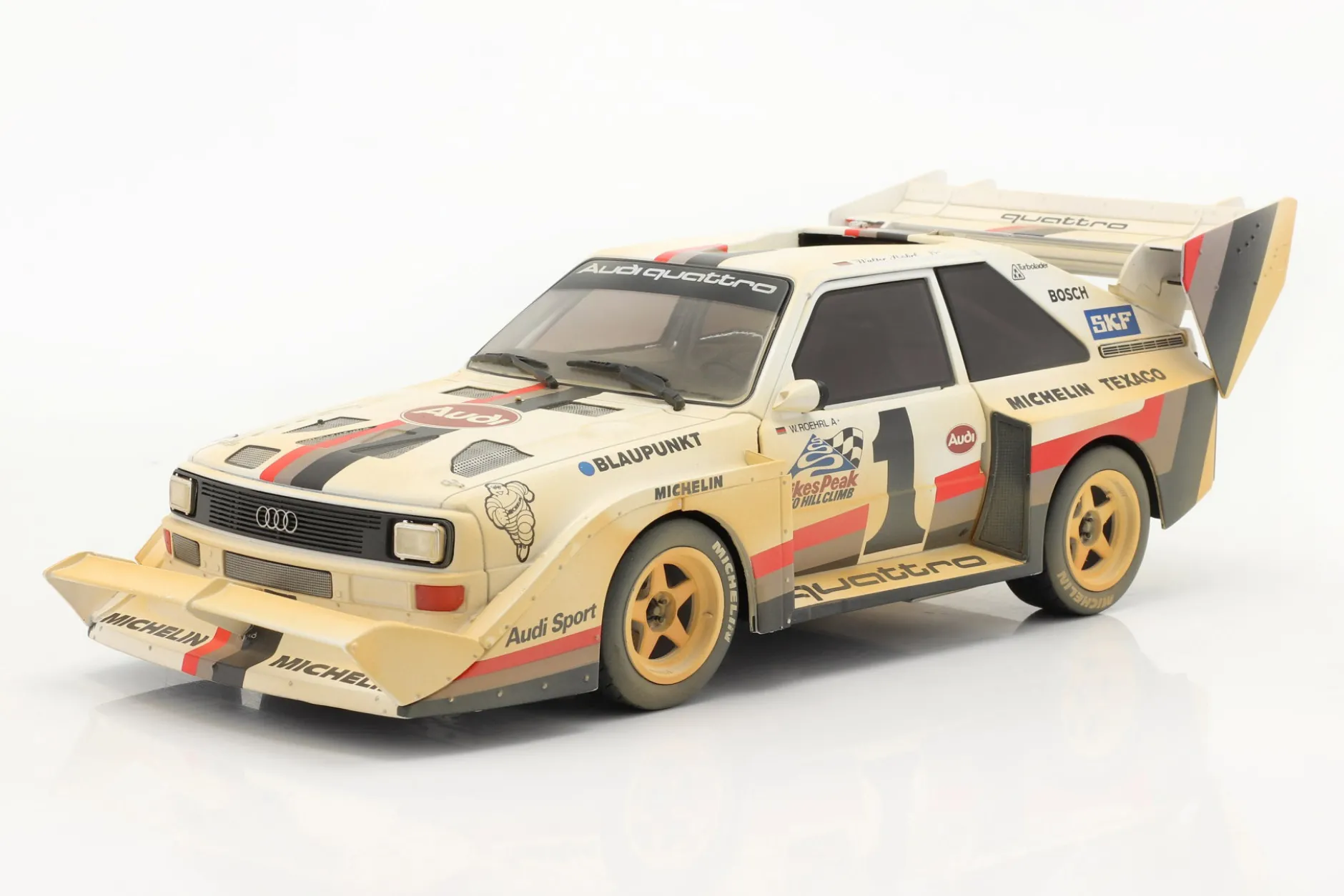 Audi Sport quattro S1 E2 #1 Winner Pikes Peak 1987 Röhrl Dirty Version 1:18 CMR