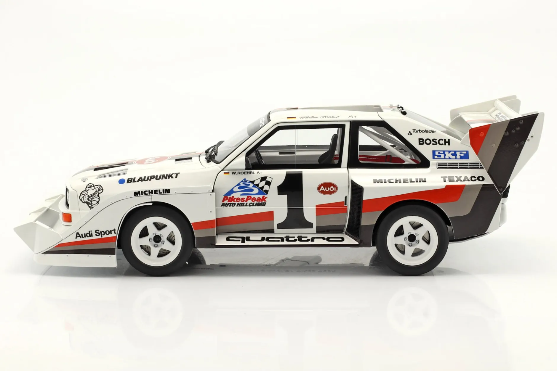 Audi Sport quattro S1 E2 #1 Winner Pikes Peak 1987 Walter Röhrl 1:18 AUTOart