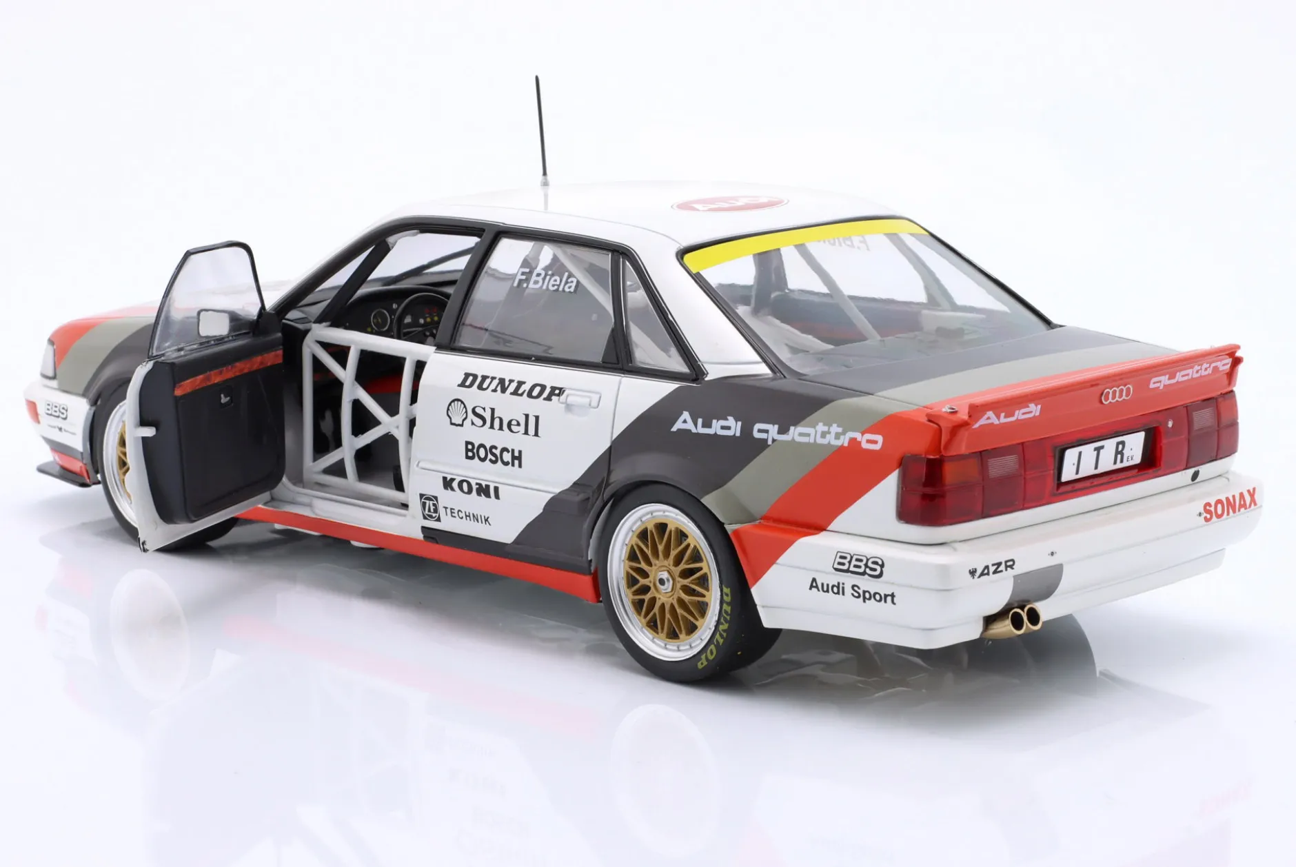 Audi V8 Quattro #45 DTM Champion 1991 Frank Biela 1:18 WERK83