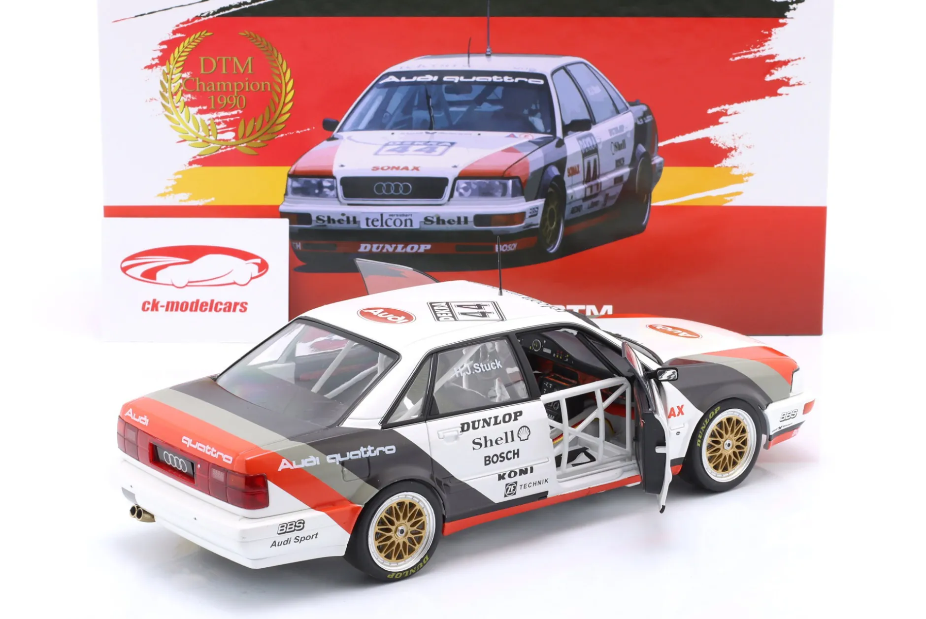 Audi V8 Quattro #44 DTM Champion 1990 Hans-Joachim Stuck 1:18 WERK83