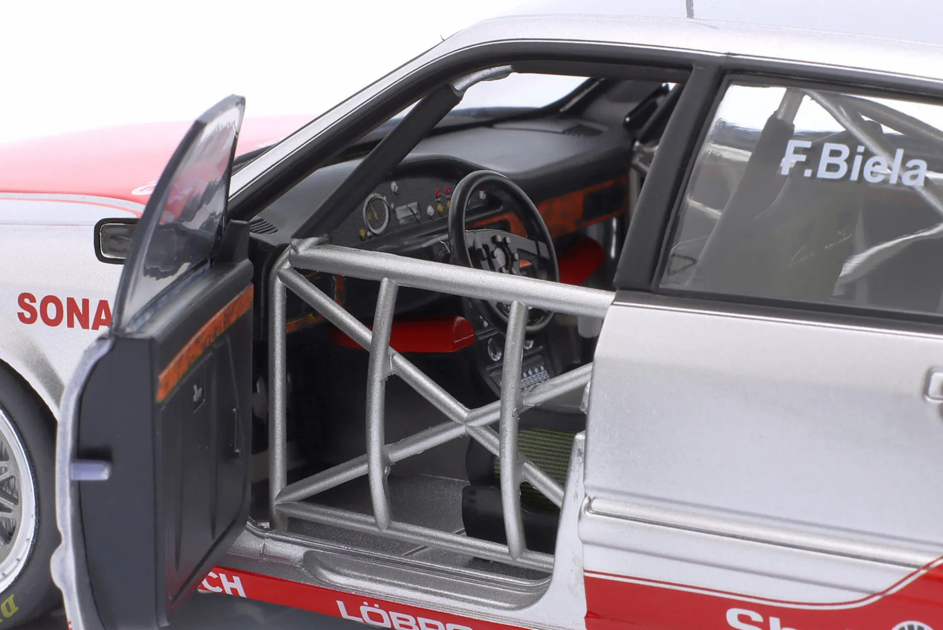Audi V8 Quattro #1 DTM 1992 Frank Biela 1:18 WERK83