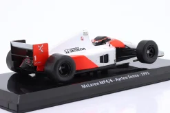Ayrton Senna McLaren MP4/6 #1 Formel 1 Weltmeister 1991 1:24 Premium Collectibles
