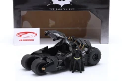 Batmobile mit Batman Figur Film The Dark Knight 2008 1:24 Jada Toys