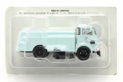 Berliet GLB Sprinkler-Kehrmaschine Baujahr 1955 hellblau 1:43 Hachette