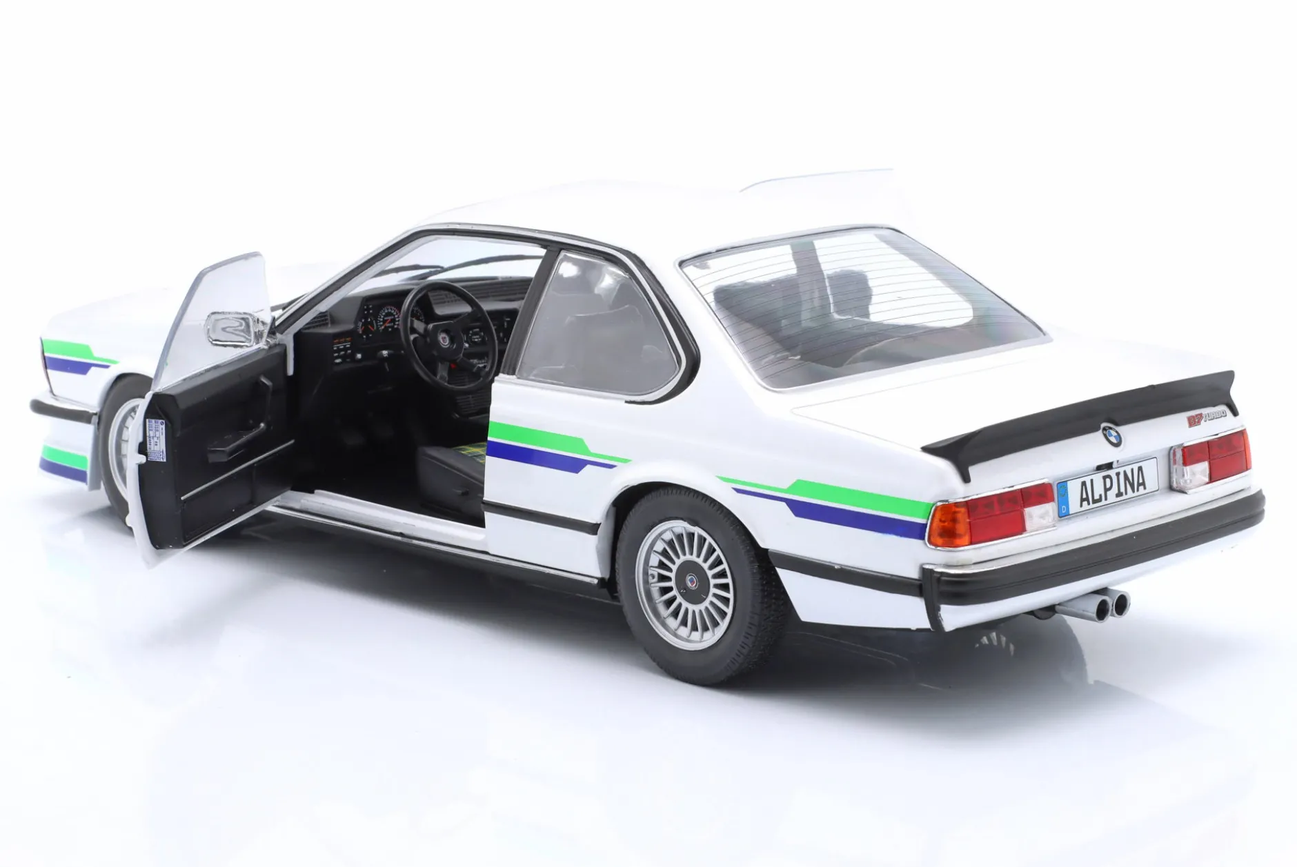 BMW Alpina B7 Turbo (E24) Baujahr 1984 weiß mit Dekor 1:18 Solido
