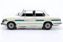 BMW 2002 Alpina 2.Serie Baujahr 1974 weiß 1:12 KK-Scale