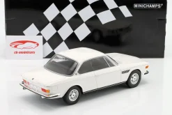 BMW 2800 CS Baujahr 1968 weiß 1:18 Minichamps