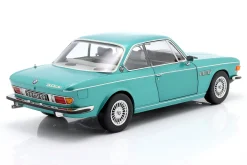 BMW 3.0 CSi (E9) mit Alpina-Felgen Baujahr 1971 türkis metallic 1:12 KK-Scale