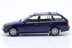 BMW 530d (E39) Touring Baujahr 1997 blau metallic 1:18 KK-Scale
