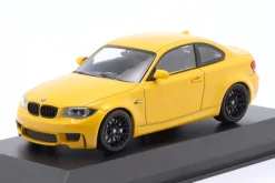 BMW 1er M Coupe Baujahr 2011 gelb 1:43 Minichamps