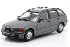 BMW 3er Serie E46 Touring Baujahr 1999 grau metallic 1:18 KK-Scale
