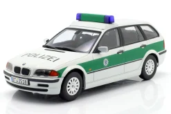 BMW 3er Serie E46 Touring Polizei Baujahr 1999 grün / weiß 1:18 KK-Scale