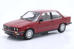 BMW 323i (E30) Limousine Baujahr 1982 karminrot 1:18 Minichamps
