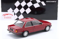 BMW 323i (E30) Limousine Baujahr 1982 karminrot 1:18 Minichamps