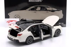 BMW i7 M70 (G70) Baujahr 2024 weiß metallic 1:18 Minichamps