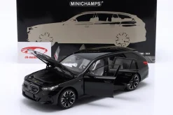 BMW i5 M60 Touring Baujahr 2024 schwarz metallic 1:18 Minichamps