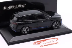 BMW iX (I20) Baujahr 2023 saphirschwarz metallic 1:43 Minichamps