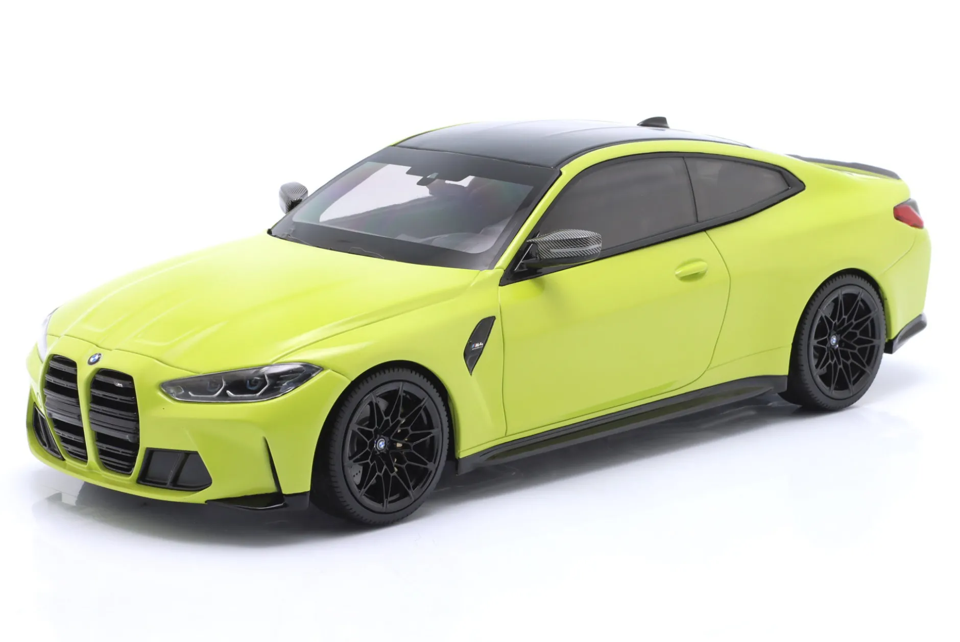 BMW M4 Coupe (G82) Baujahr 2020 Sao Paulo gelb 1:18 Minichamps