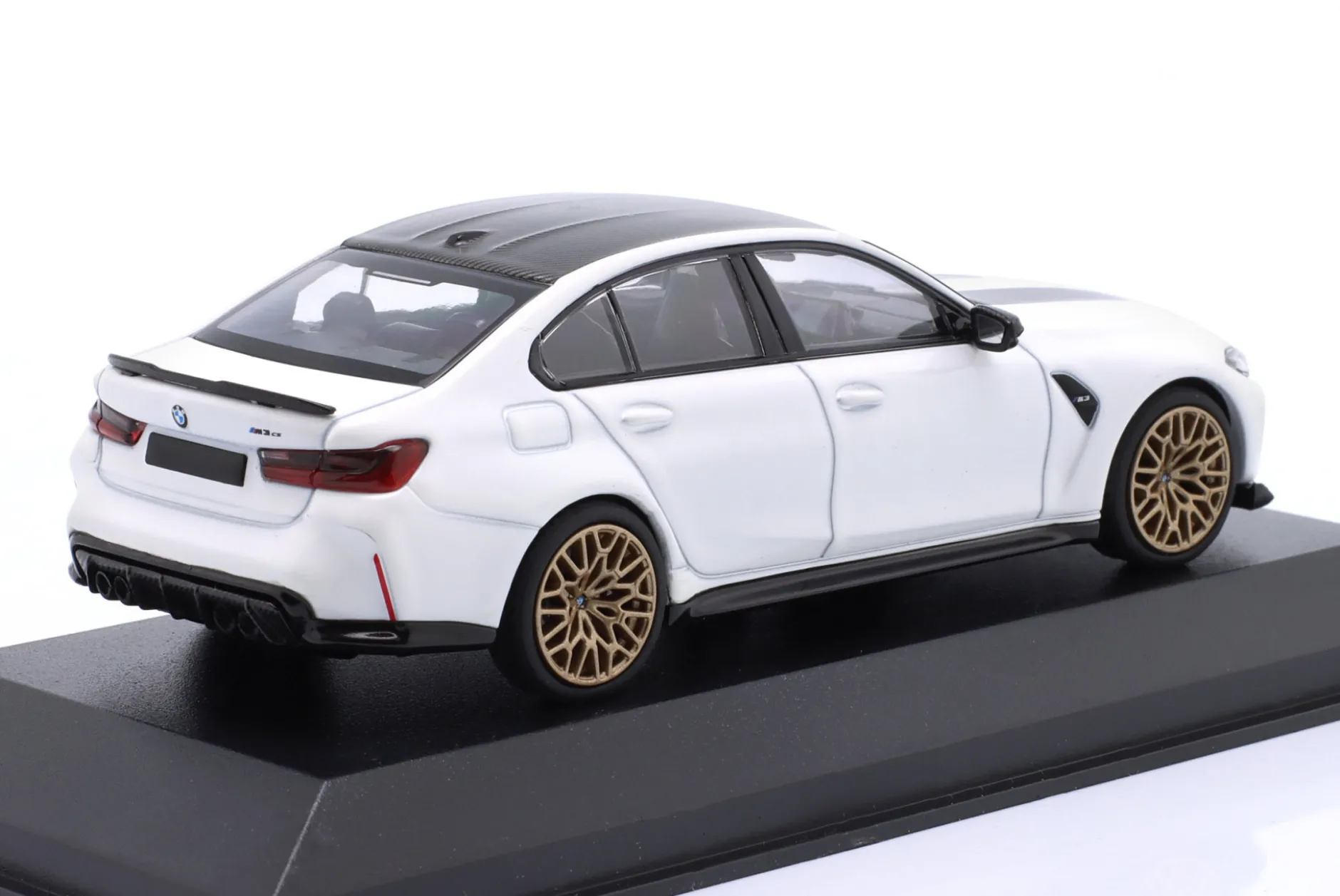 BMW M3 CS Baujahr 2023 mattweiß 1:43 Minichamps