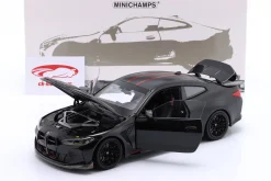 BMW M4 CSL (G82) Baujahr 2023 schwarz 1:18 Minichamps