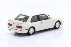 BMW M3 (E30) Baujahr 1986 weiß 1:87 Minichamps