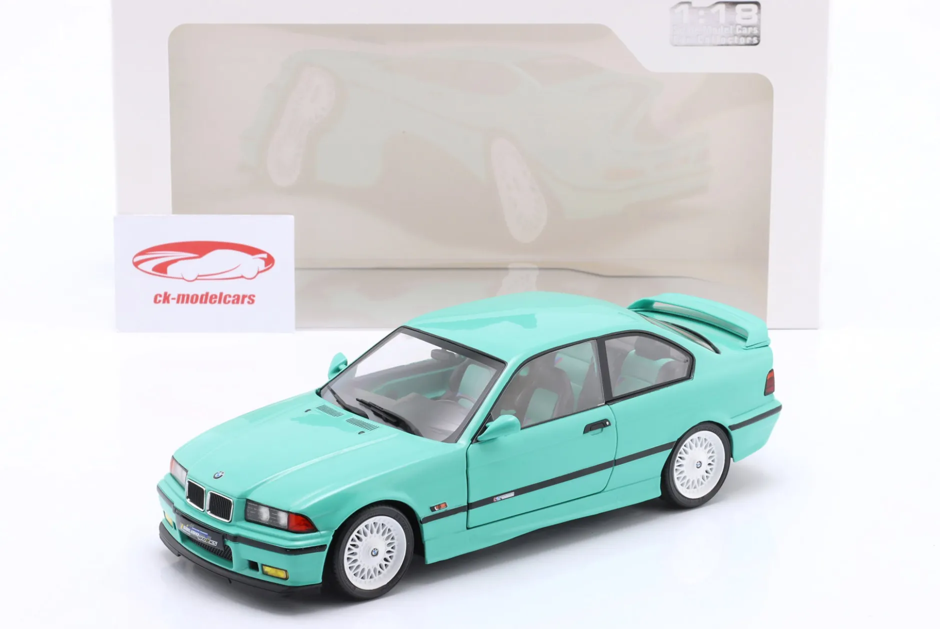 BMW M3 (E36) Coupe Baujahr 1991 mintgrün 1:18 Solido