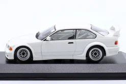 BMW M3 (E36) GTR Baujahr 1993 weiß 1:43 Minichamps