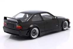 BMW M3 E36 GTR Plain Body Version schwarz 1:18 WERK83