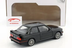 BMW M3 E30 Sport Evolution Baujahr 1990 schwarz 1:18 Solido