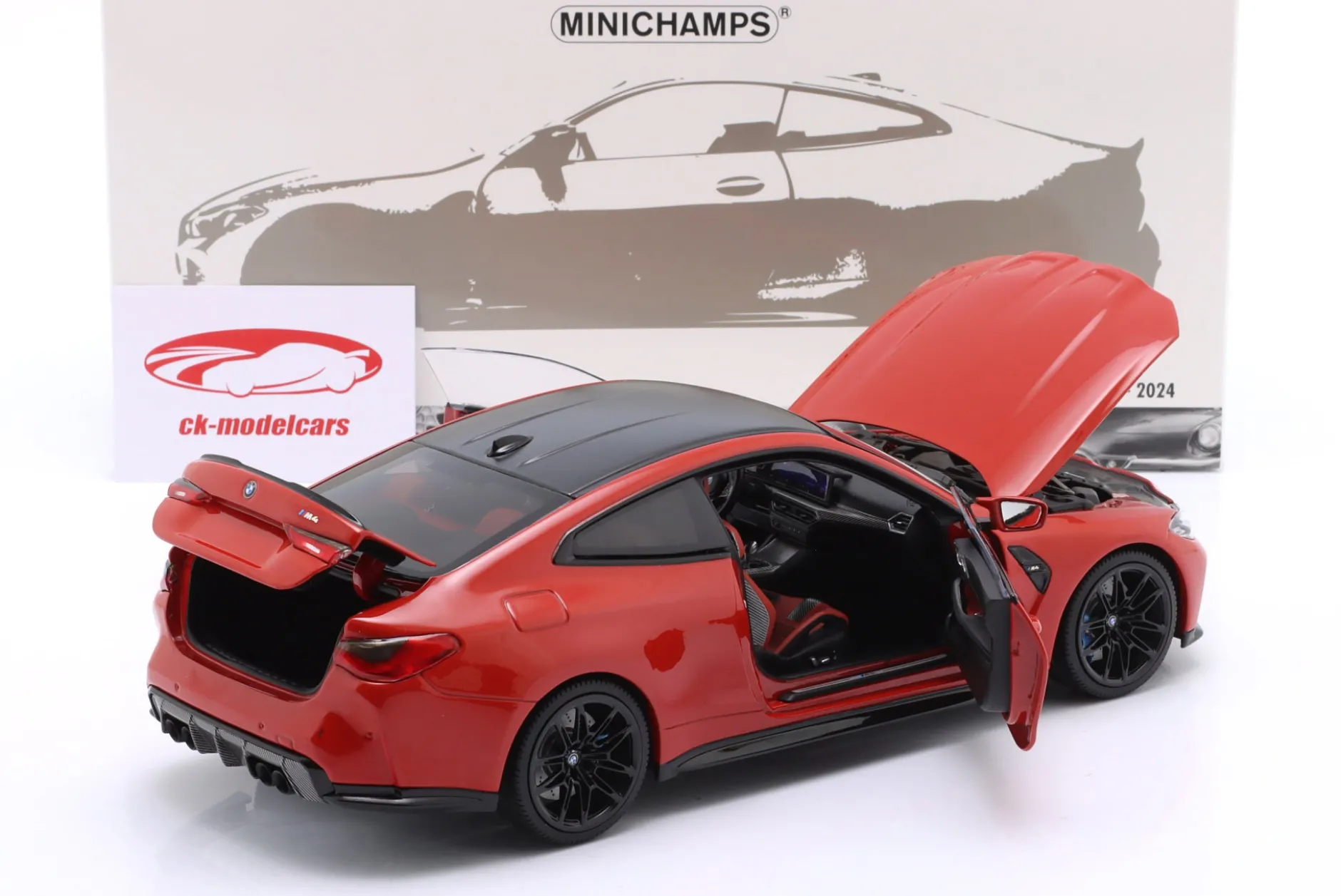 BMW M4 (G82) Baujahr 2024 rot metallic 1:18 Minichamps