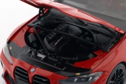 BMW M4 (G82) Baujahr 2024 rot metallic 1:18 Minichamps
