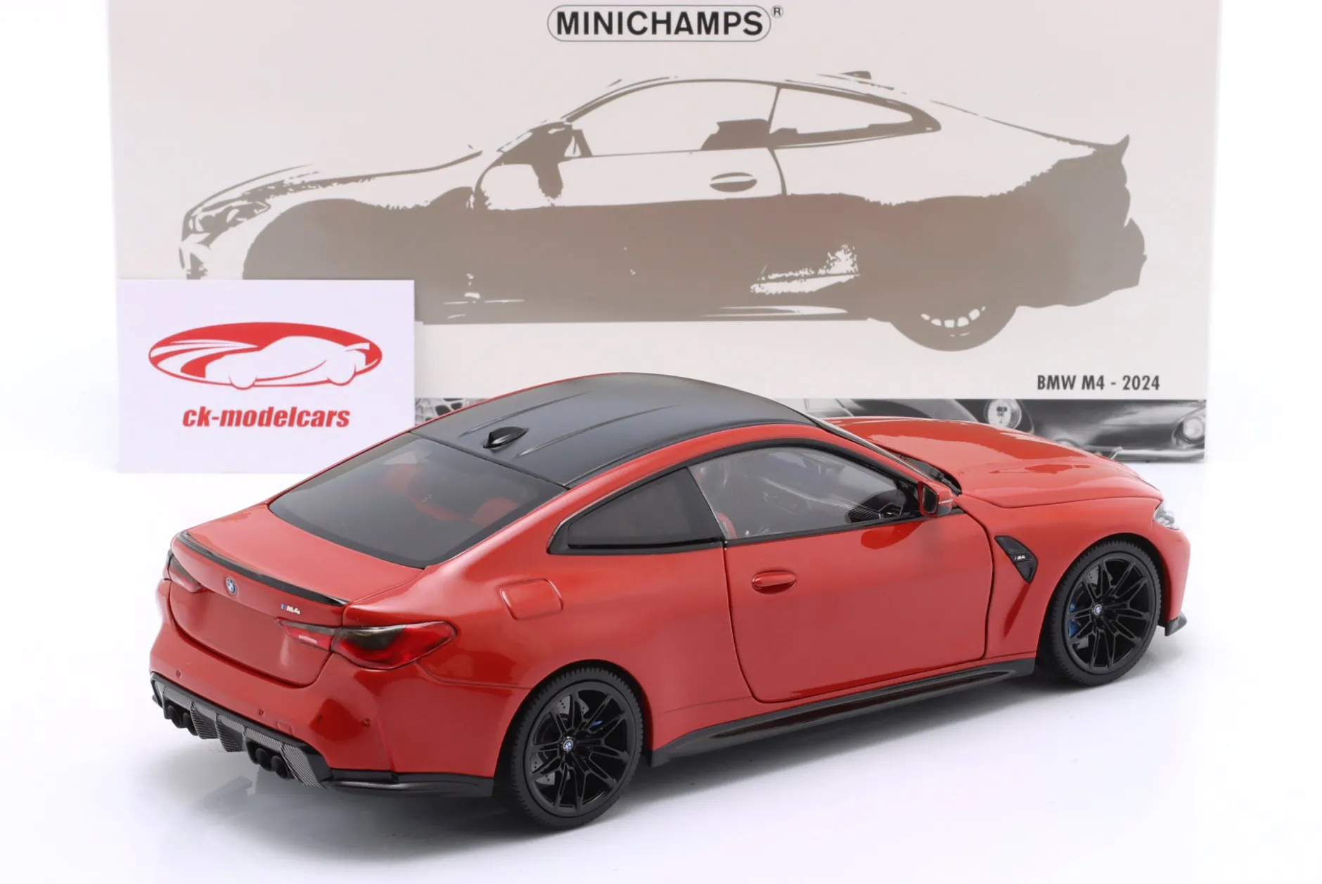 BMW M4 (G82) Baujahr 2024 rot metallic 1:18 Minichamps